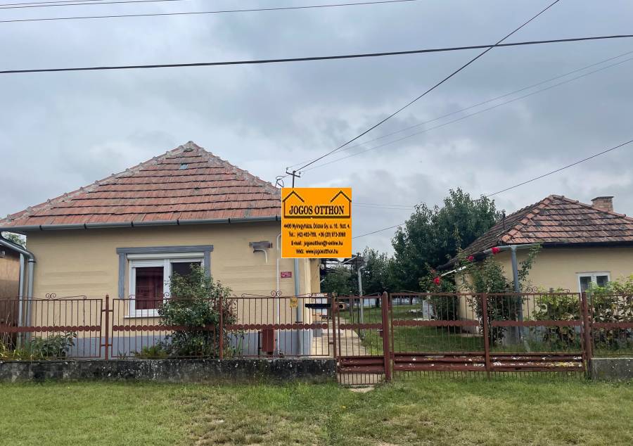 eladó családi ház, Gávavencsellő