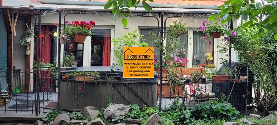 eladó családi ház, Nyíregyháza