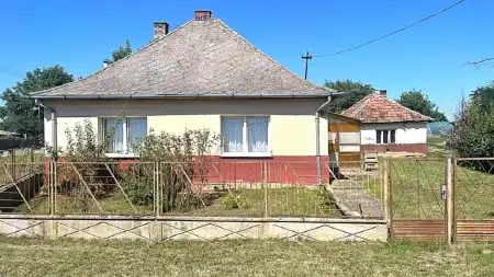 Eladó családi ház, Nyíregyháza 2 szoba 70 m² 18.9 M Ft