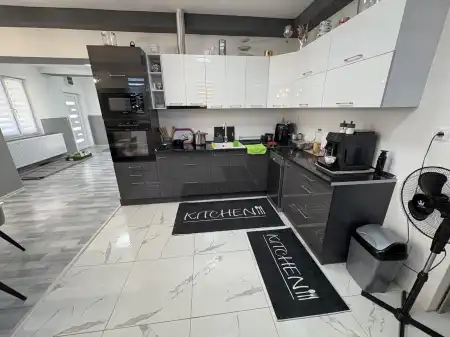 Eladó családi ház, Nyíregyháza 2 szoba 110 m² 62.3 M Ft