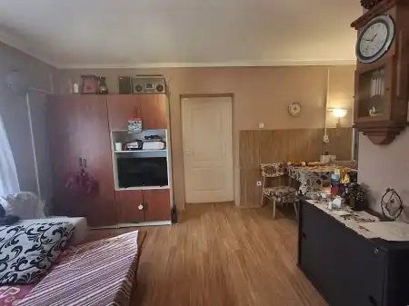 Eladó családi ház, Nyíregyháza 1+1 szoba 55 m² 29.5 M Ft Eladó családi ház, Nyíregyháza 1+1 szoba 55 m² 29.5 M Ft