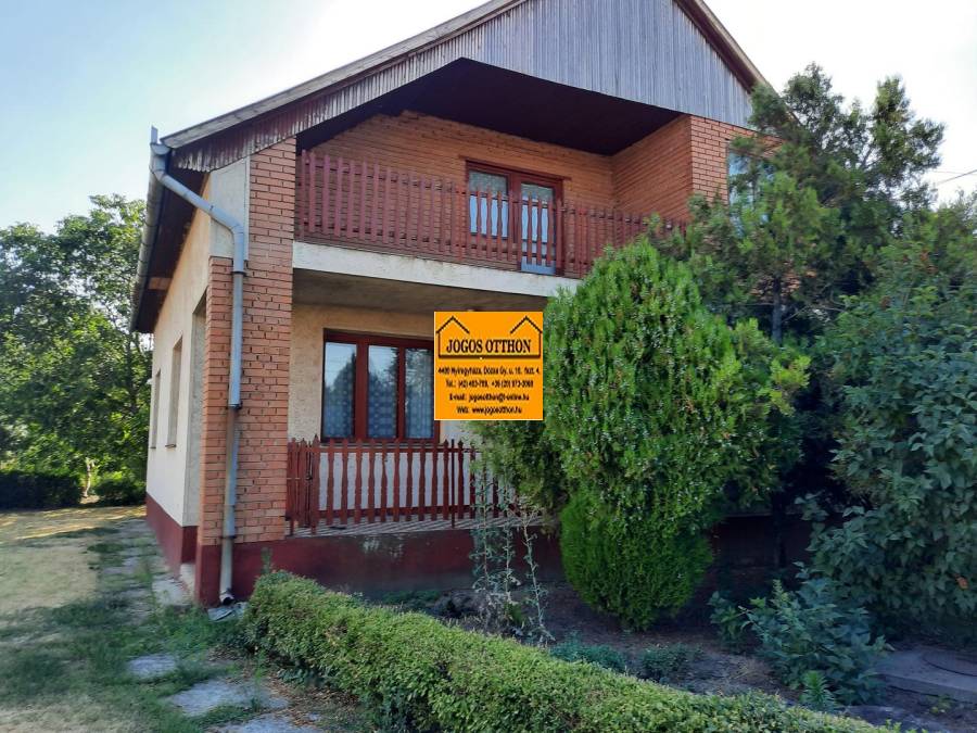 eladó családi ház, Tiszavasvári