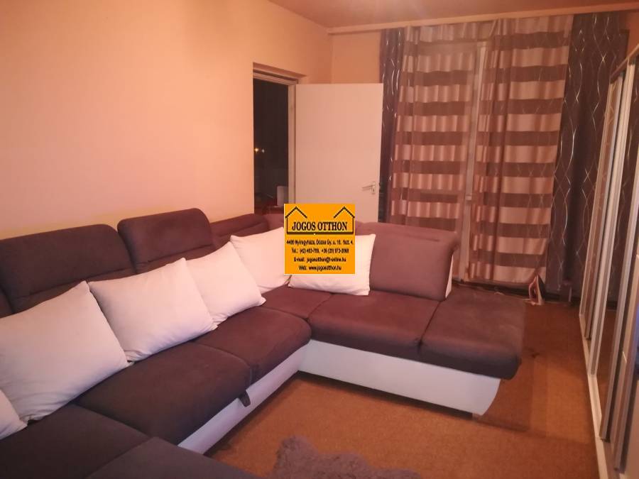 eladó panellakás, Nyíregyháza