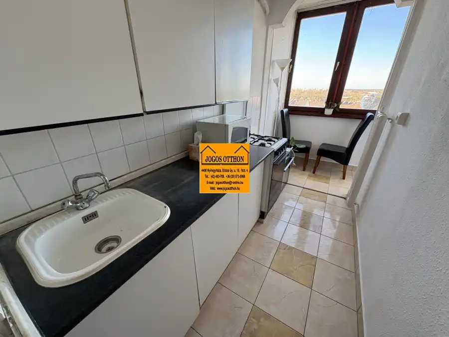 eladó panellakás, Nyíregyháza