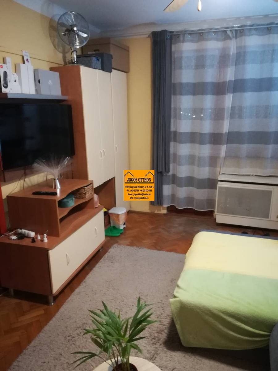 eladó téglalakás, Nagykálló
