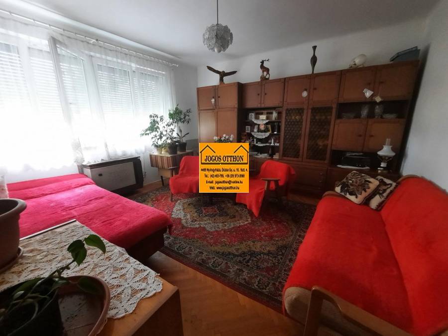 eladó téglalakás, Nyíregyháza