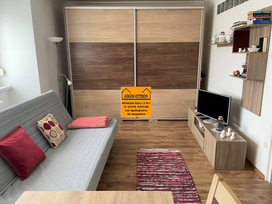 eladó téglalakás, Nyíregyháza