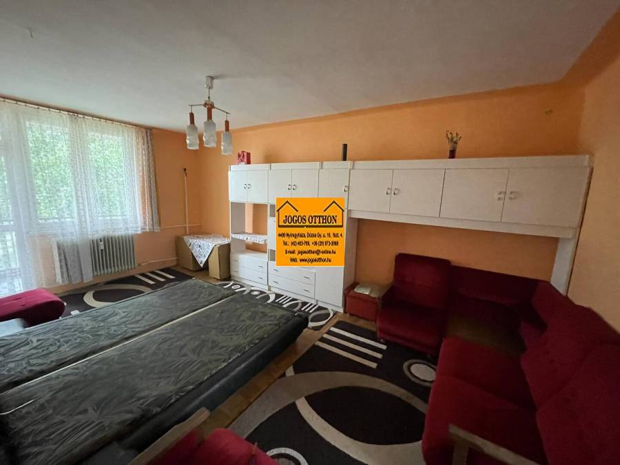 eladó téglalakás, Nyíregyháza