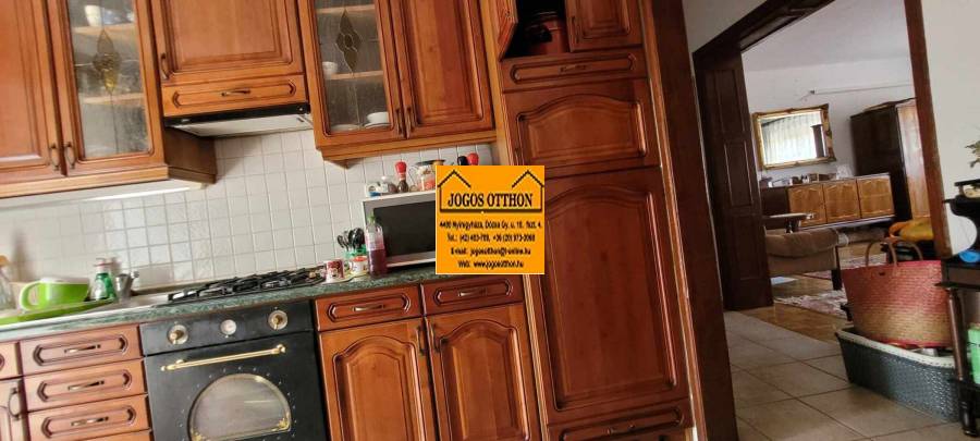 eladó téglalakás, Nyíregyháza