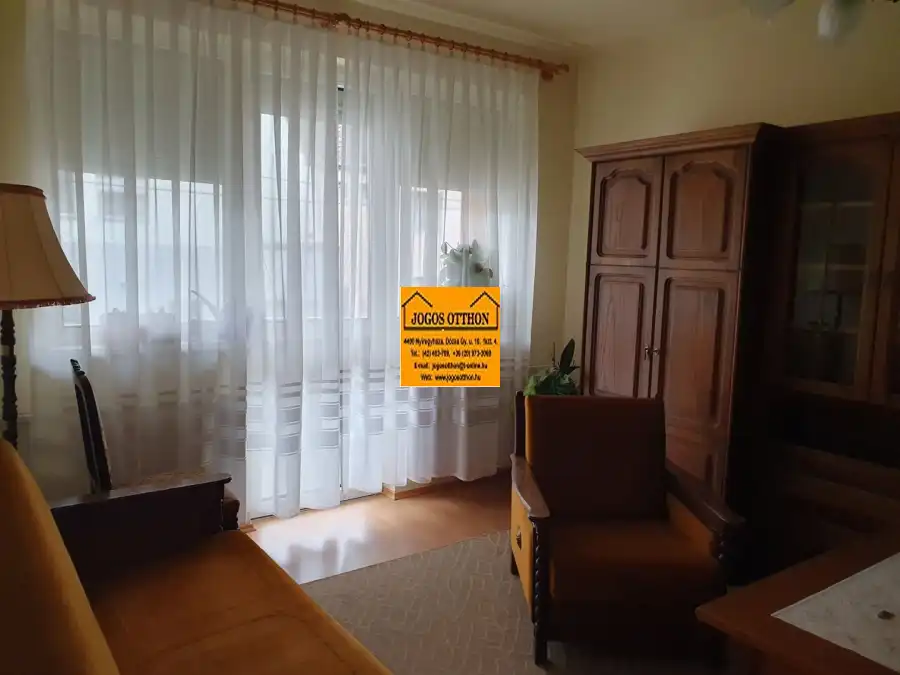 eladó téglalakás, Nyíregyháza